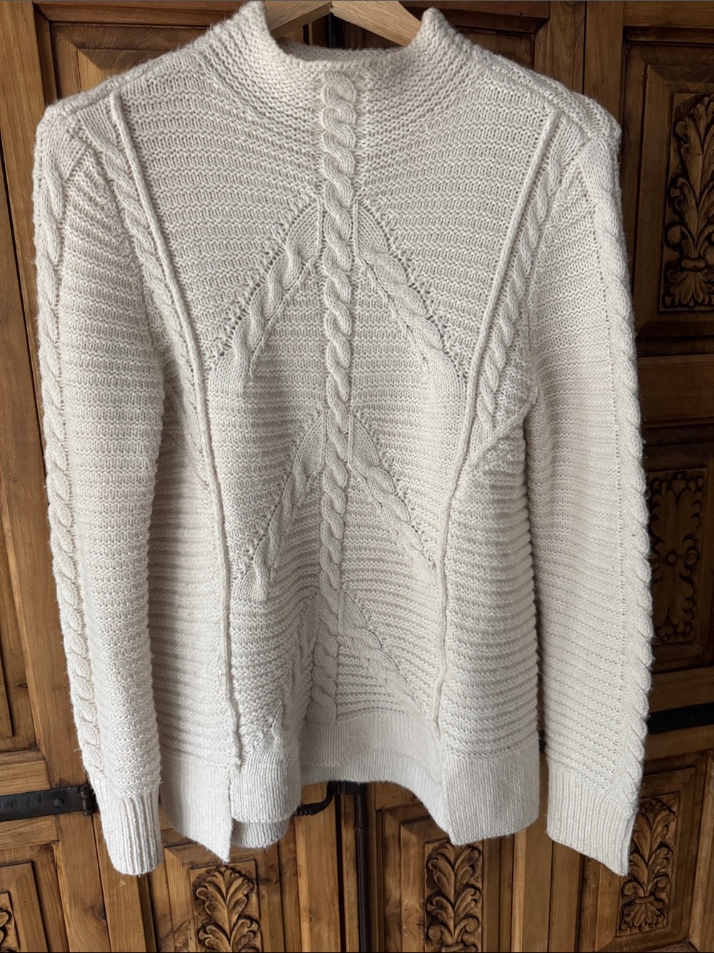 GAP Cream Cable-Knit Turtleneck Sweater